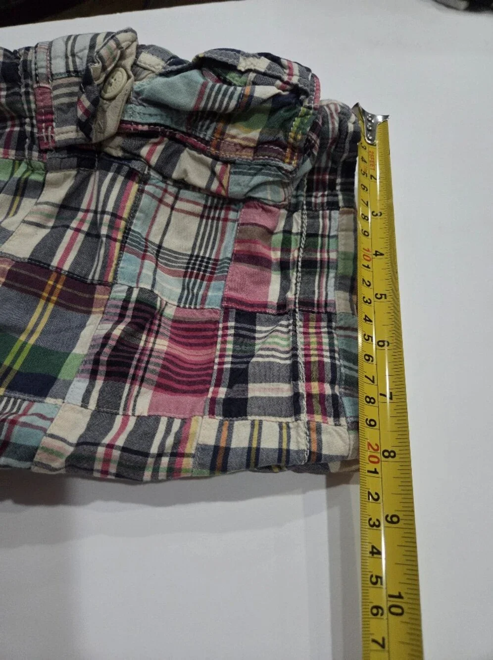 Gap Kids Multi-Color Plaid Cargo Shorts Boys Sz.7